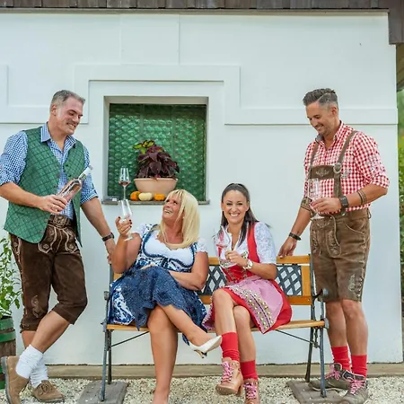 Weinfass-chalet Fuer 4 In By Interhome * Grub an der March